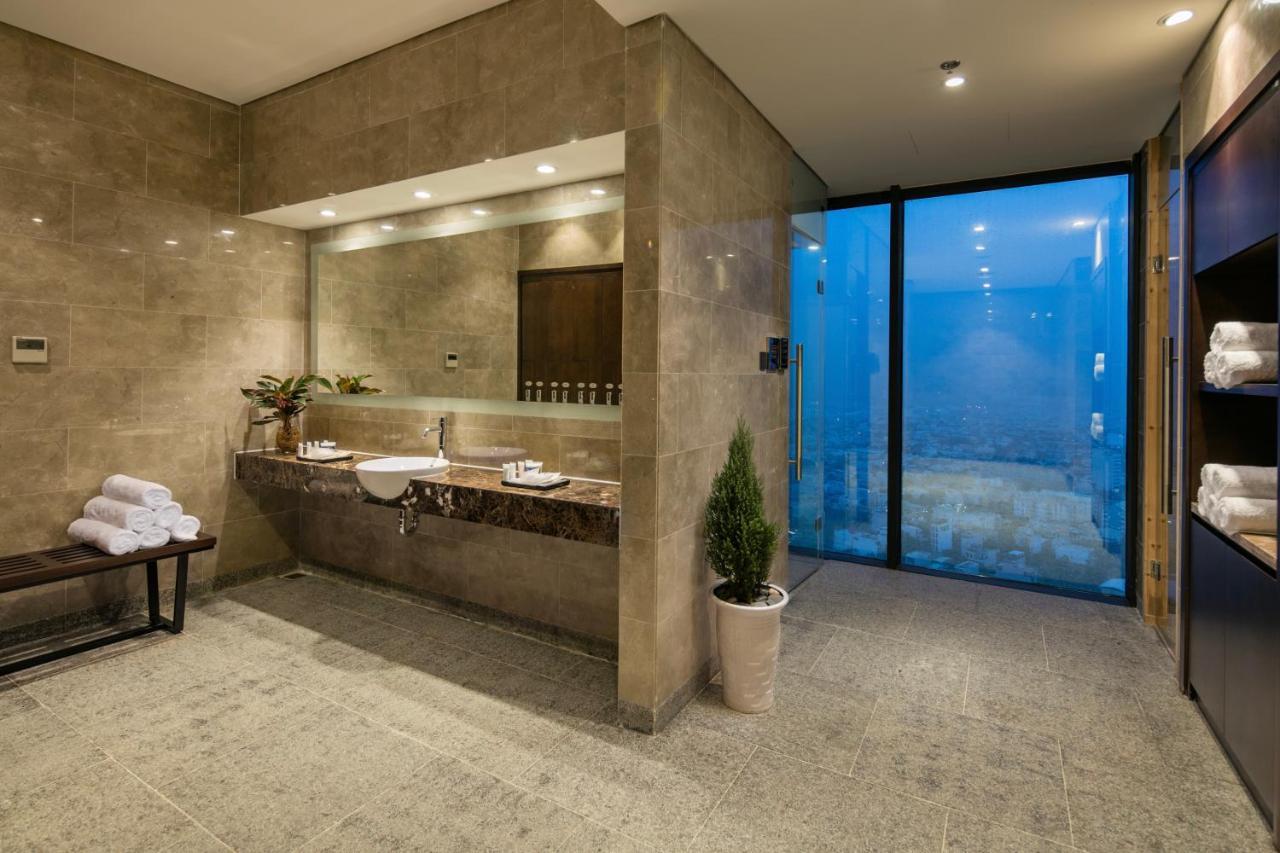 Luxury Beach Condo 5-Star, Rooftop Pool ดานัง ภายนอก รูปภาพ